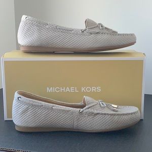 Michael Koors pearl grey snake nubuk Sutton Moc